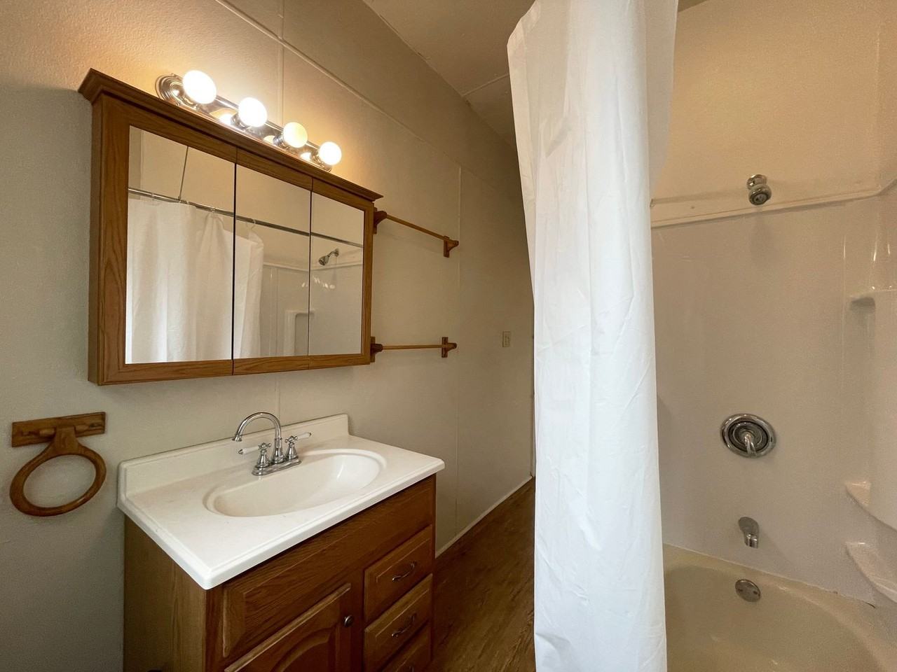 4003 Ne 7th Ave - Photo 6 of 16