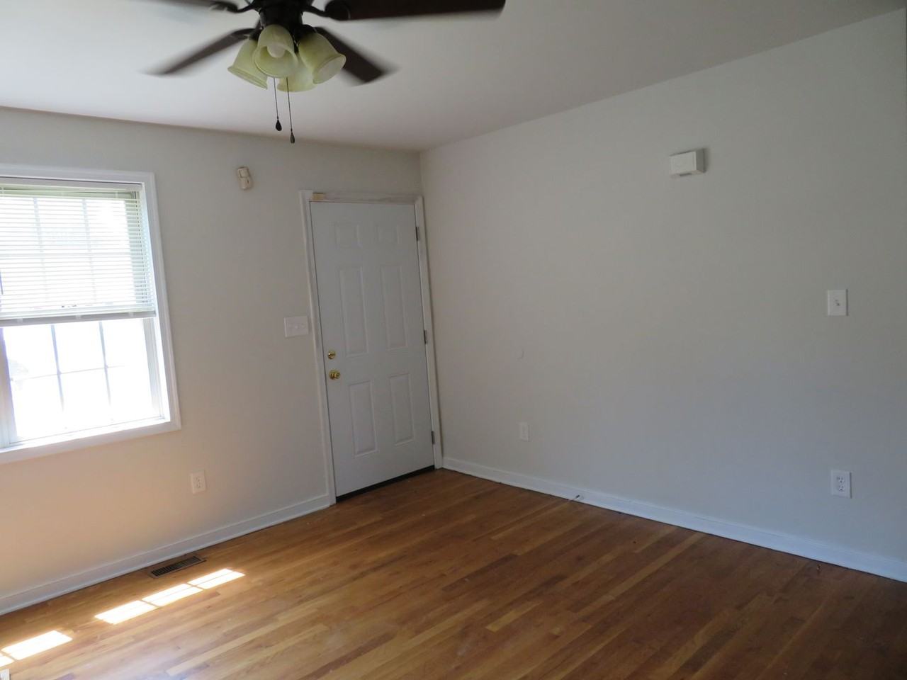 507 St Andrew St - Photo 3 of 14