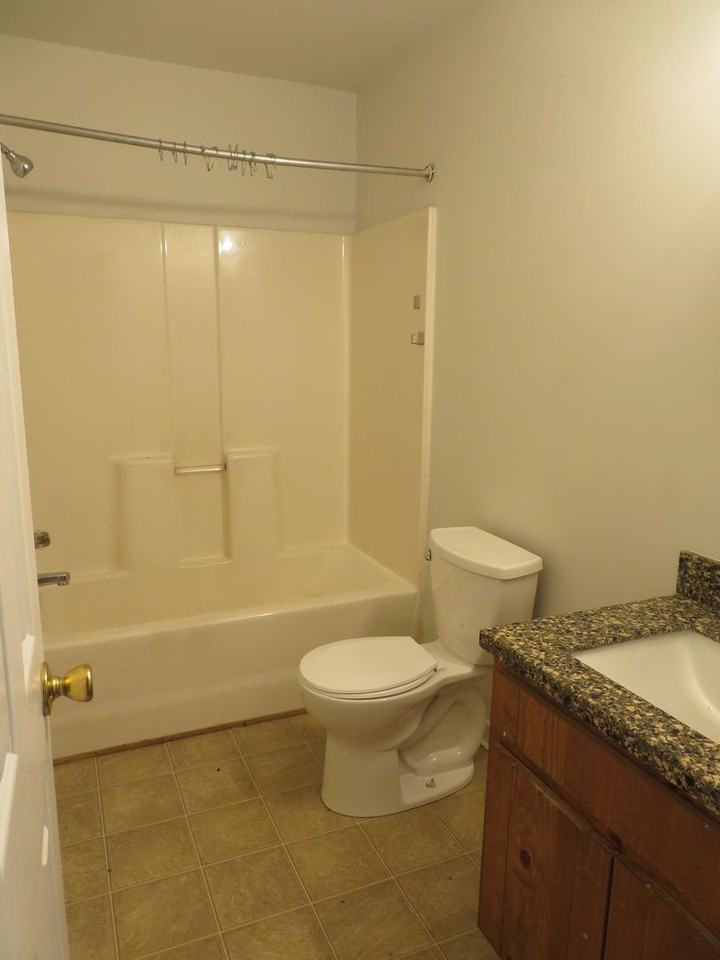 507 St Andrew St - Photo 6 of 14