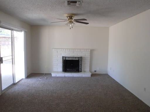1670 Terry Ct - Photo 2 of 6