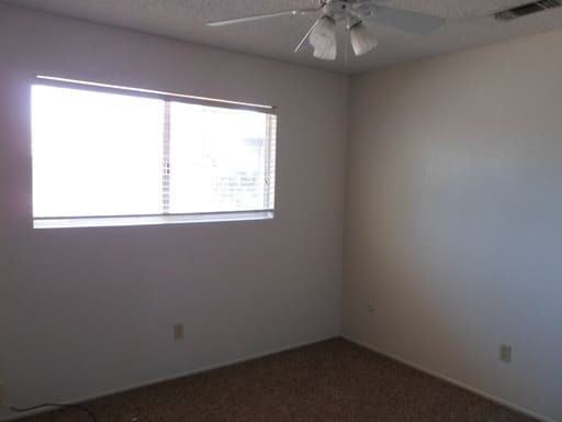 1670 Terry Ct - Photo 4 of 6