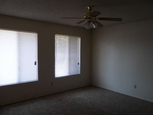 1670 Terry Ct - Photo 5 of 6
