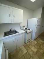 featured image of 1220 Washington Ave #10