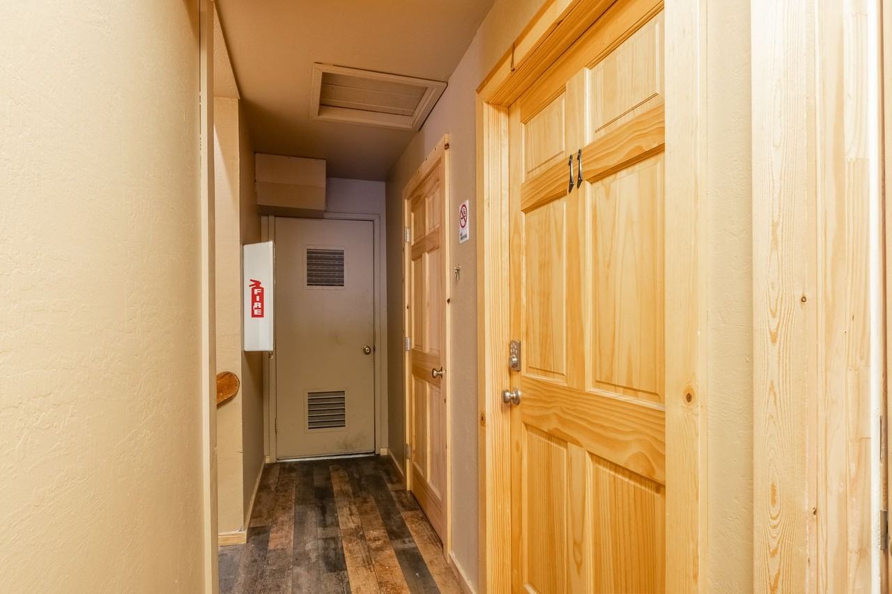 3499 Main St - Photo 2 of 47