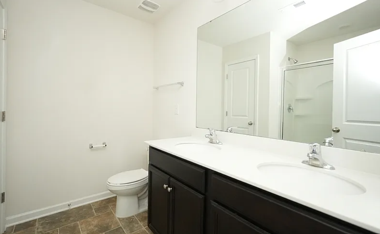 2015 Tarzi Ln - Photo 6 of 13