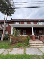 featured image of 2042 Zarker St