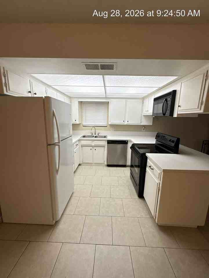 1009 W Laura Ave - Photo 5 of 22