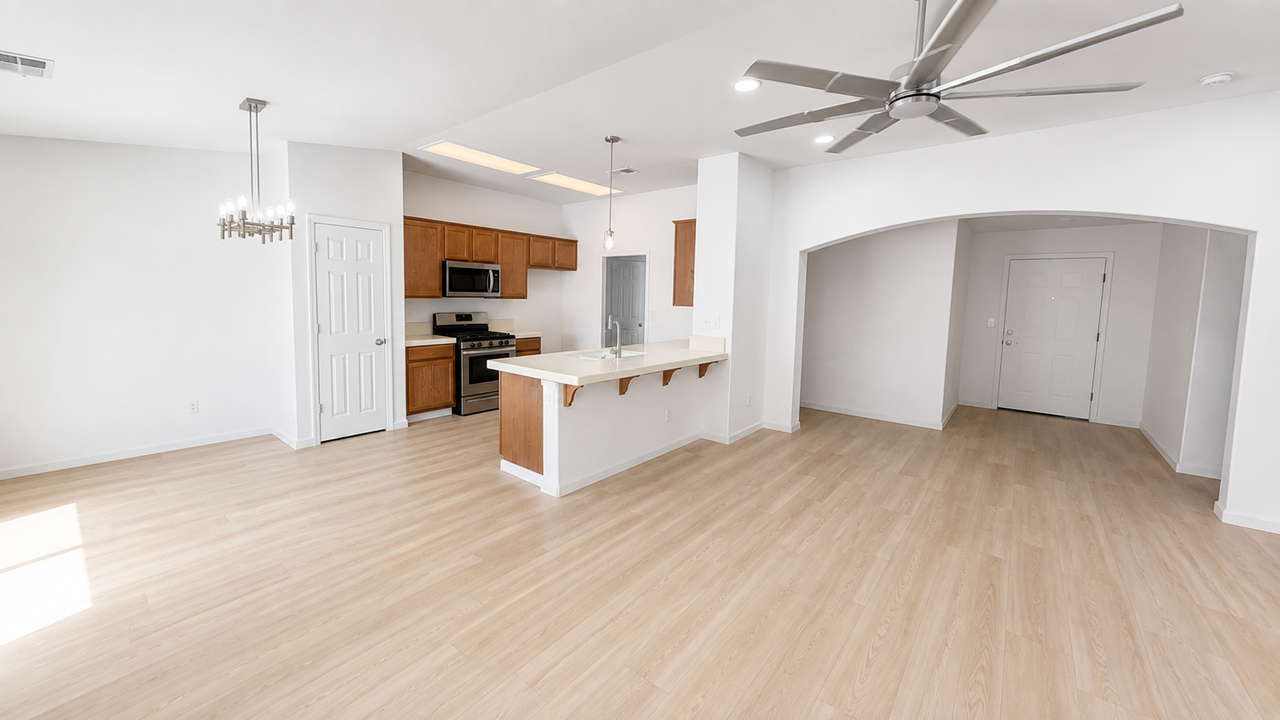 1885 W Picadilly Ln - Photo 5 of 16