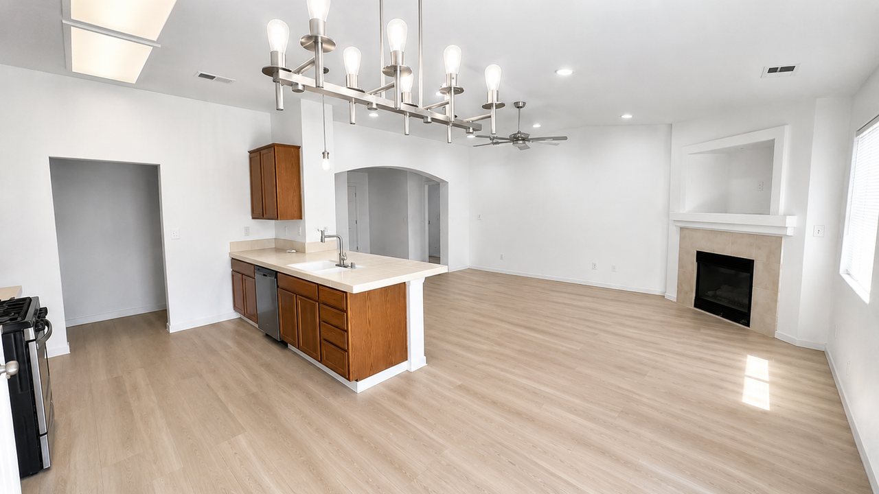 1885 W Picadilly Ln - Photo 6 of 16