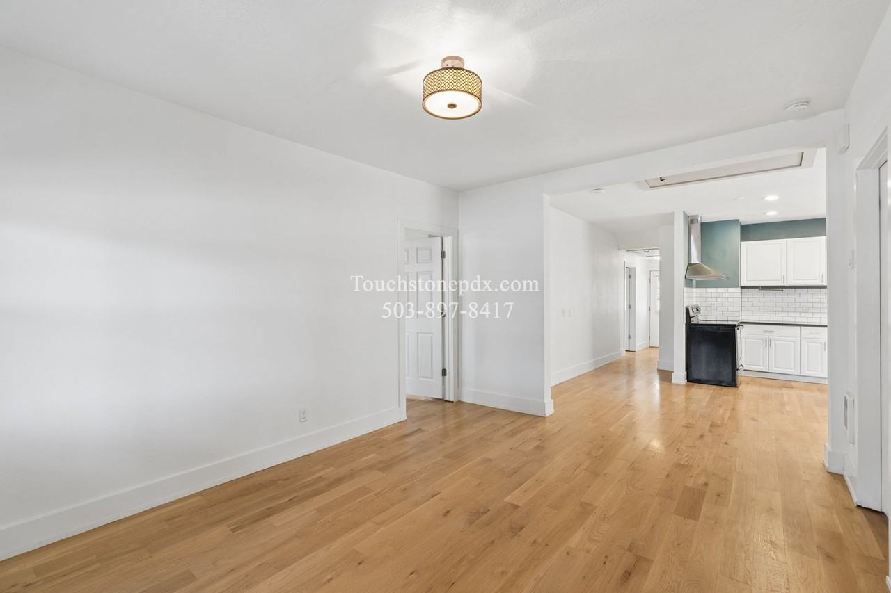 442 Nw 2nd Ave - Photo 6 of 41