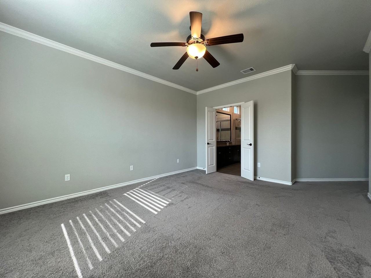 7934 Lands End Dr - Photo 6 of 50