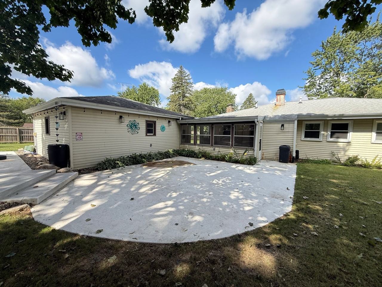 3405 Elkton Dr - Photo 6 of 32