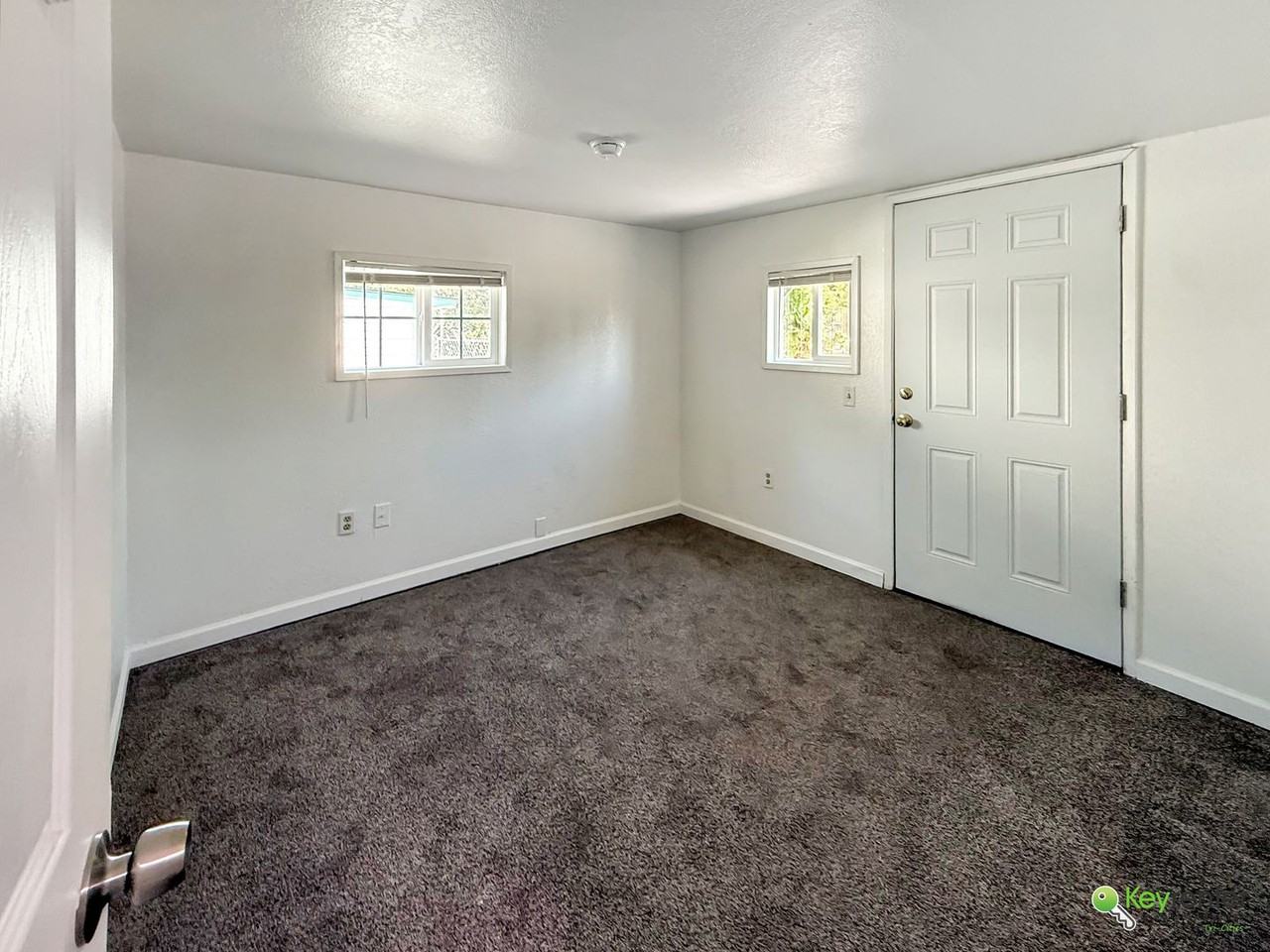 1110 Potter Ave - Photo 7 of 11