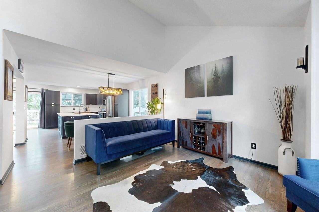 17206 Niwot Pl - Photo 3 of 50