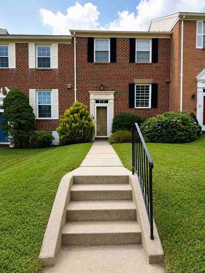 19 Killadoon Ct - Photo 2 of 50