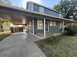 featured image of 2216 Roanoke Rd