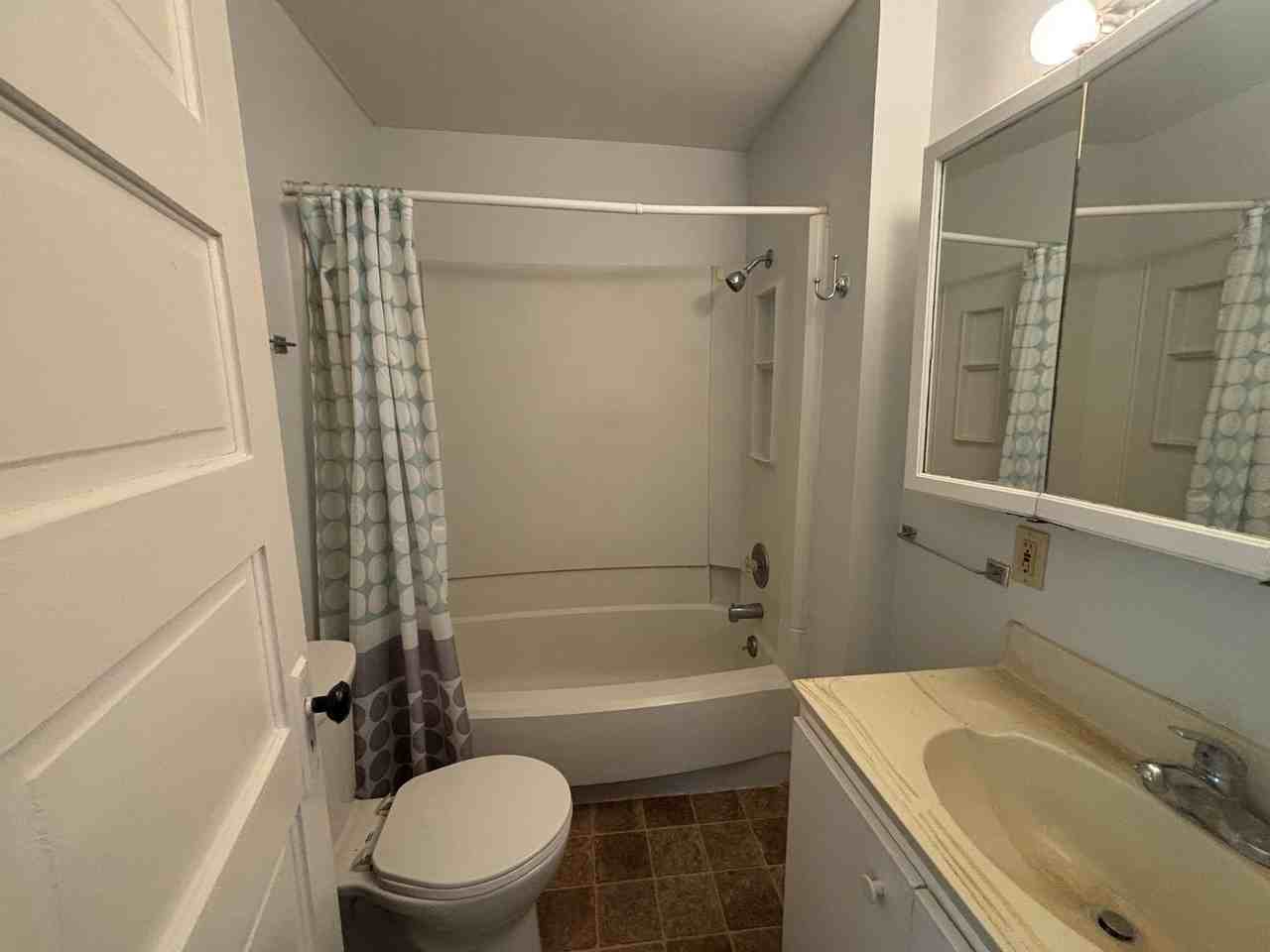 2216 Roanoke Rd - Photo 6 of 8
