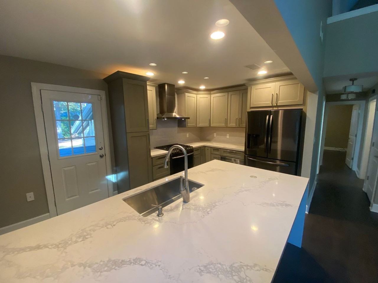 4134 Chelmsford Rd - Photo 4 of 15