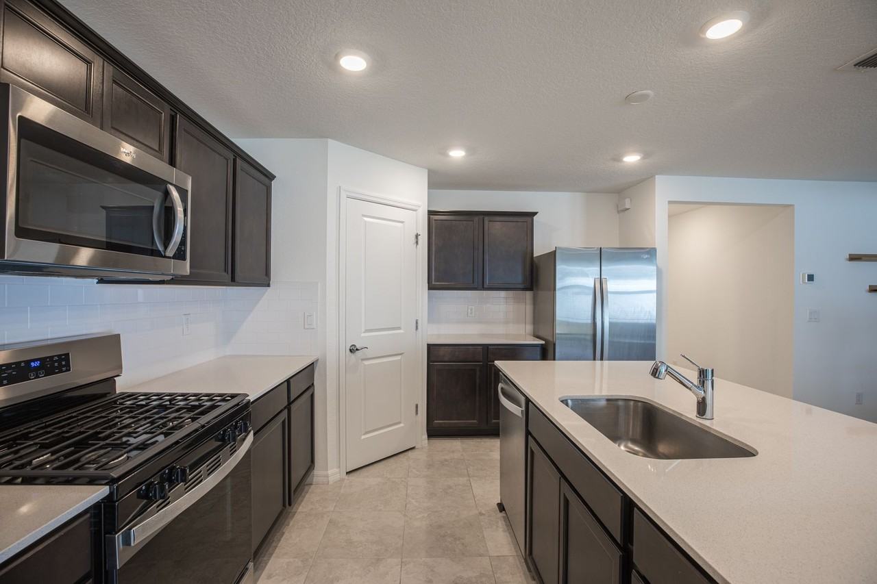 5459 Integrity Way - Photo 4 of 21