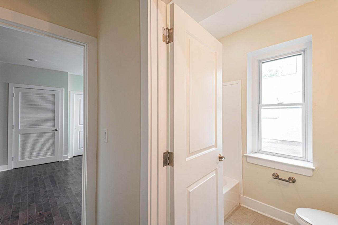 2061 South St - Photo 3 of 12