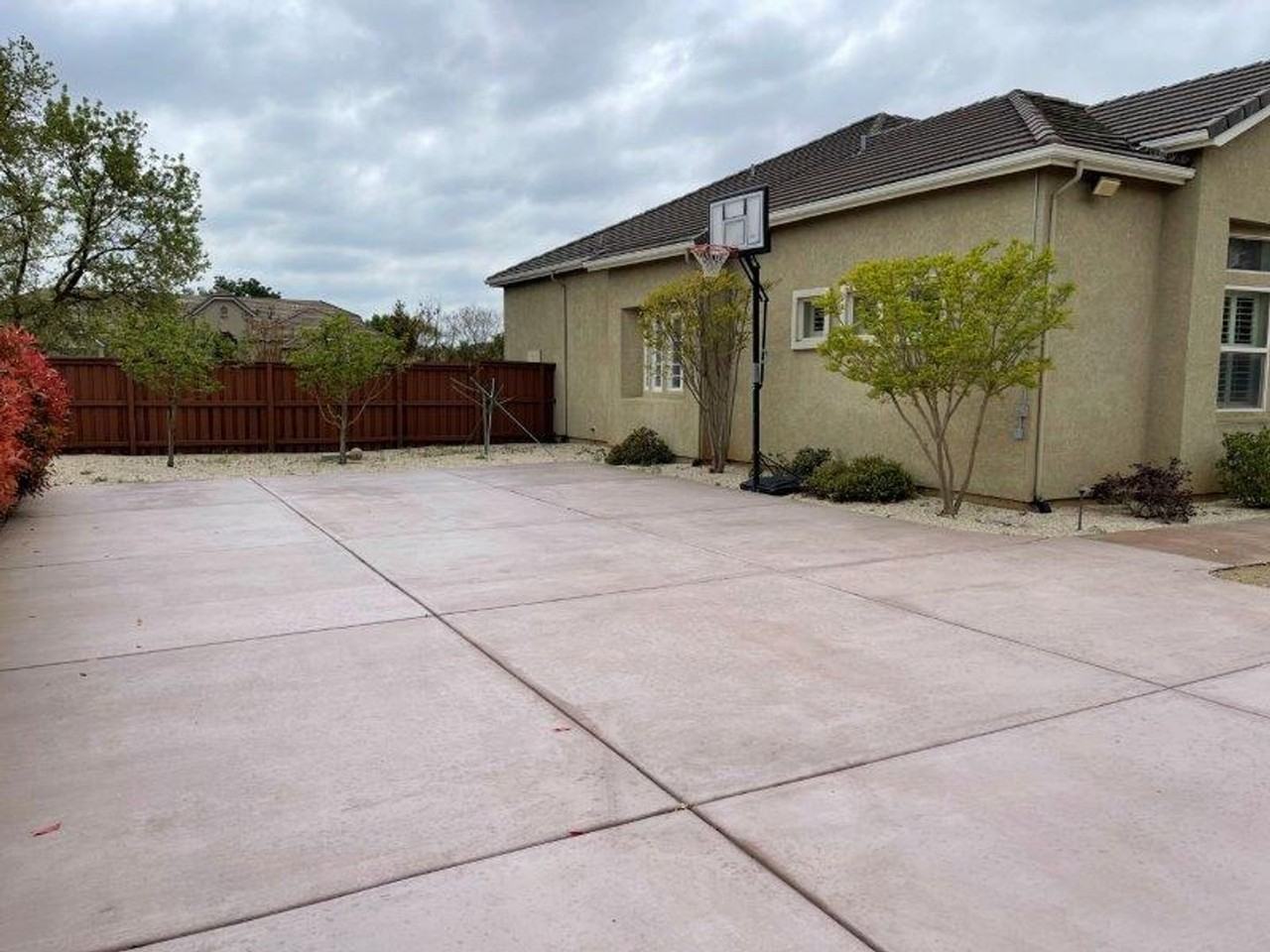 10019 Seattle Slew Ln - Photo 5 of 47