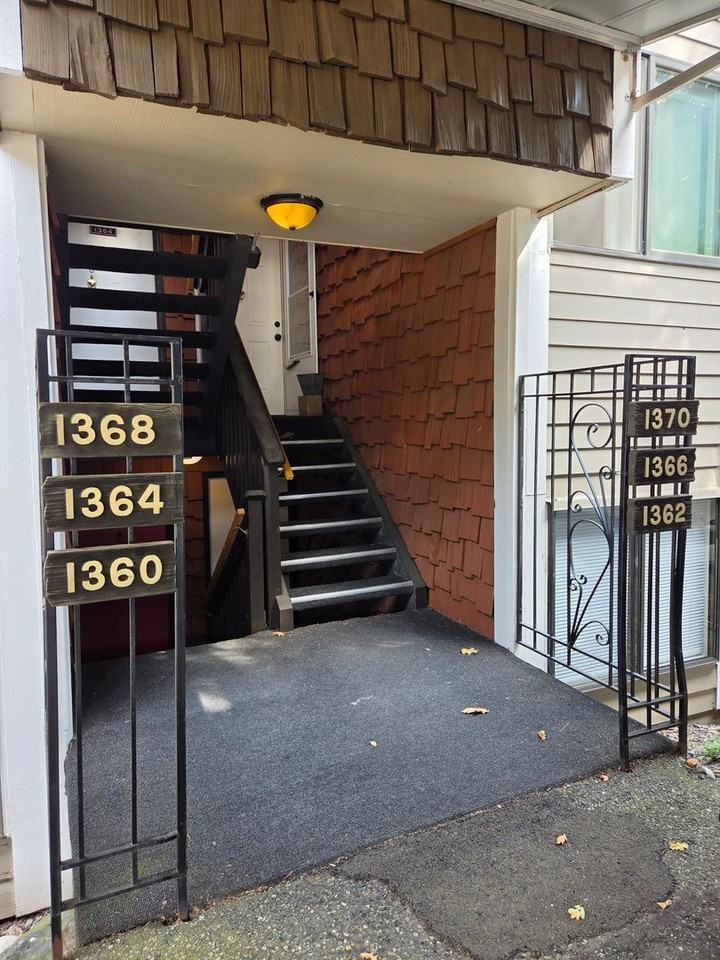 1360 Orleans St - Photo 2 of 13