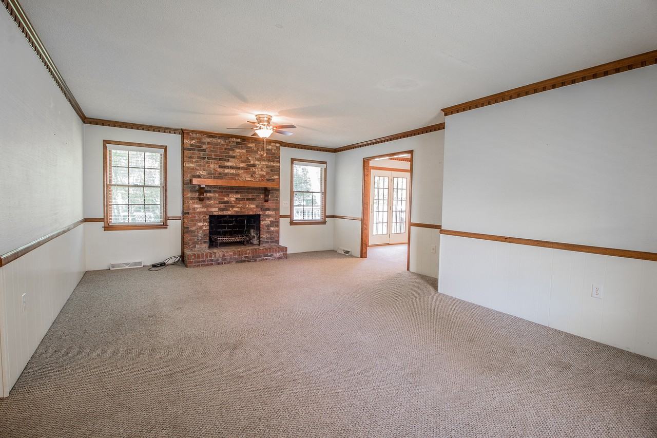 102 Ticonderoga Dr - Photo 6 of 18