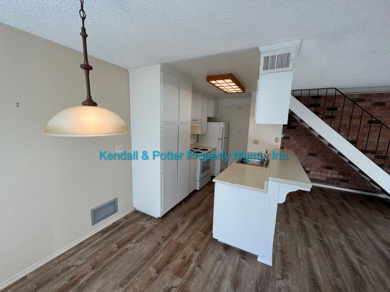 4320 Diamond St #2 - Photo 3 of 12