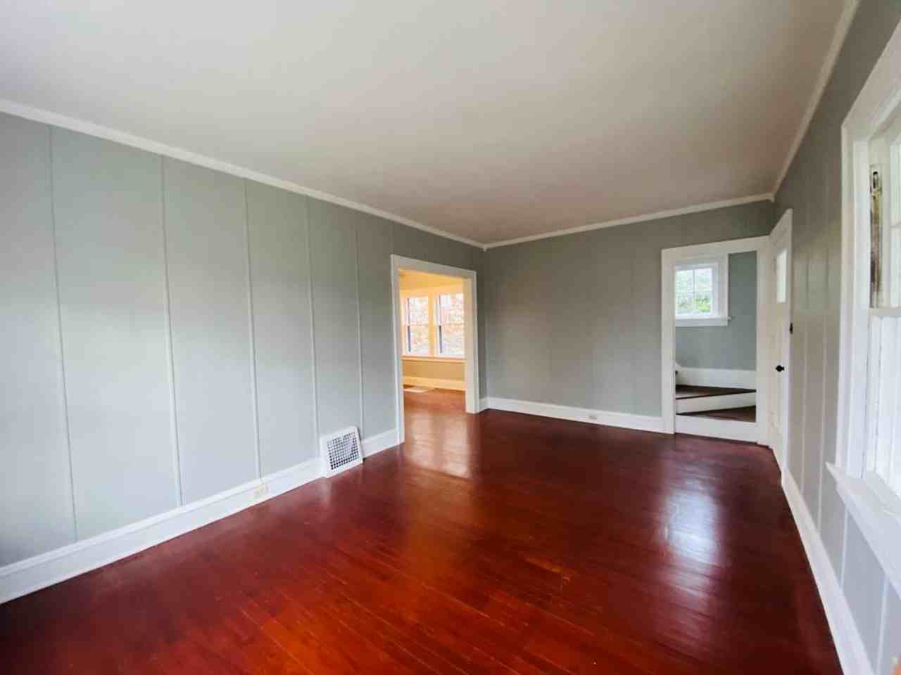 6388 Seminole Trl - Photo 4 of 21