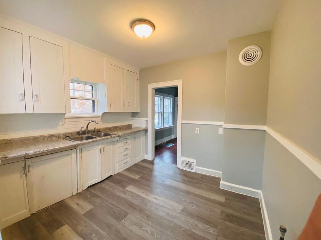 6388 Seminole Trl - Photo 7 of 21