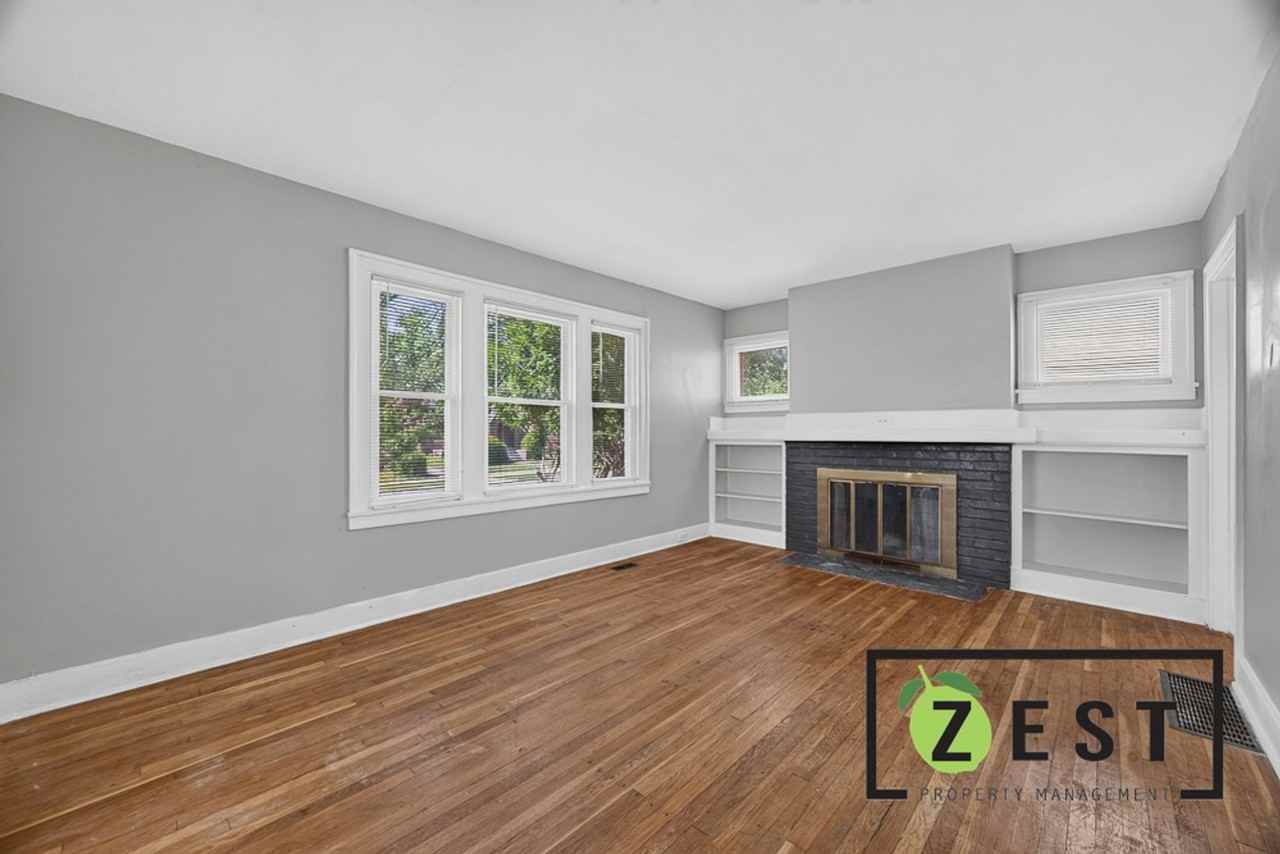 3496 Courville St - Photo 2 of 22