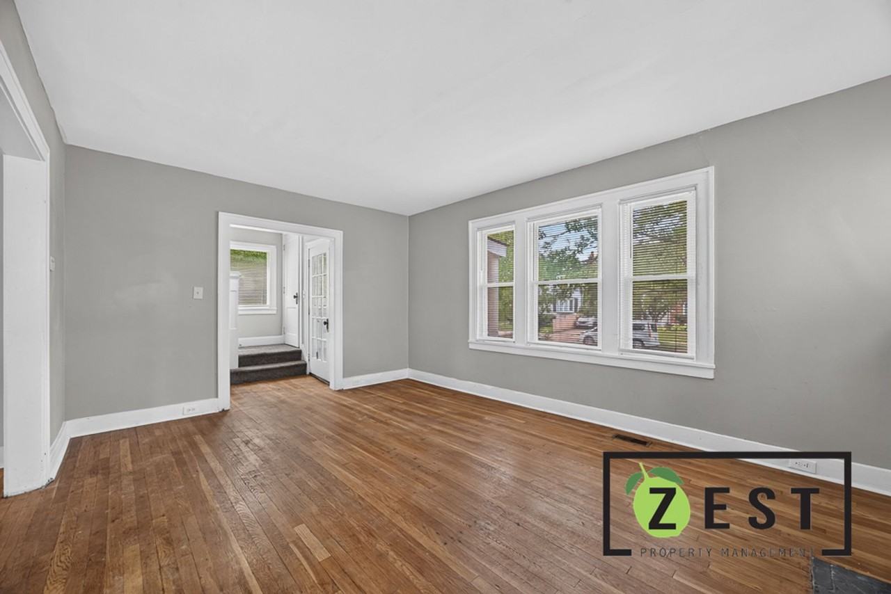 3496 Courville St - Photo 4 of 22