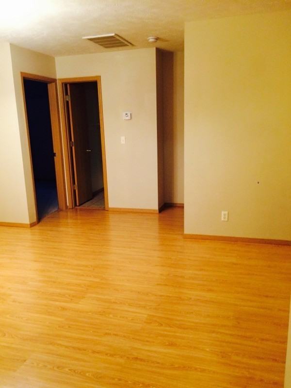 3892 S Timbercreek Ave - Photo 4 of 9