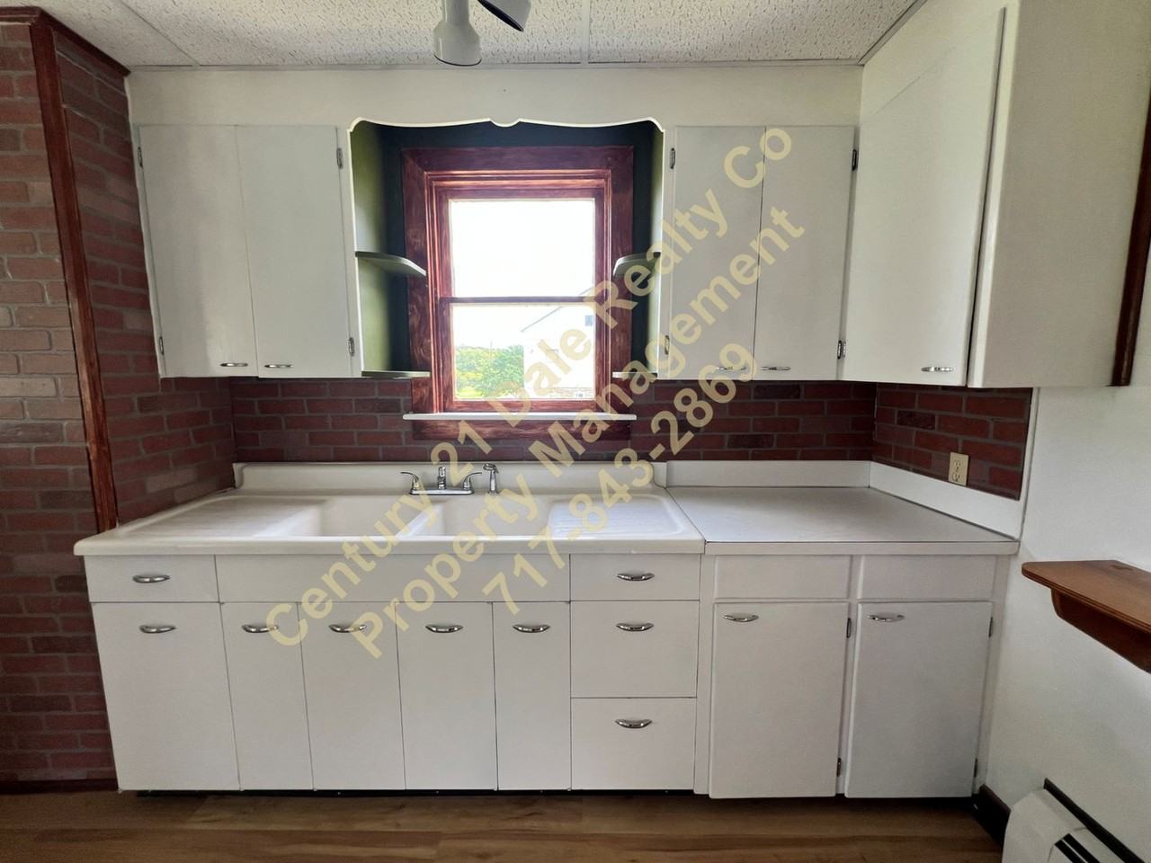 1350 Craley Rd - Photo 2 of 21