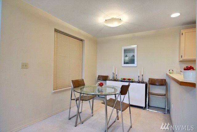 22810 30th Ave S - Photo 6 of 20