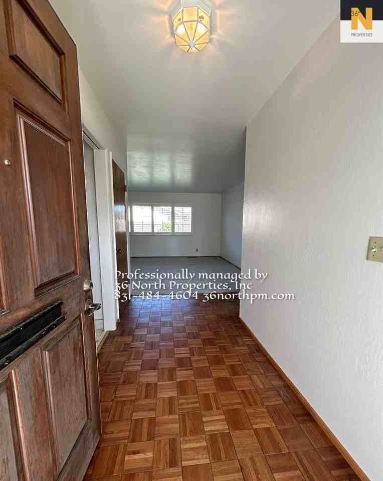 27 San Felipe Ct - Photo 2 of 22