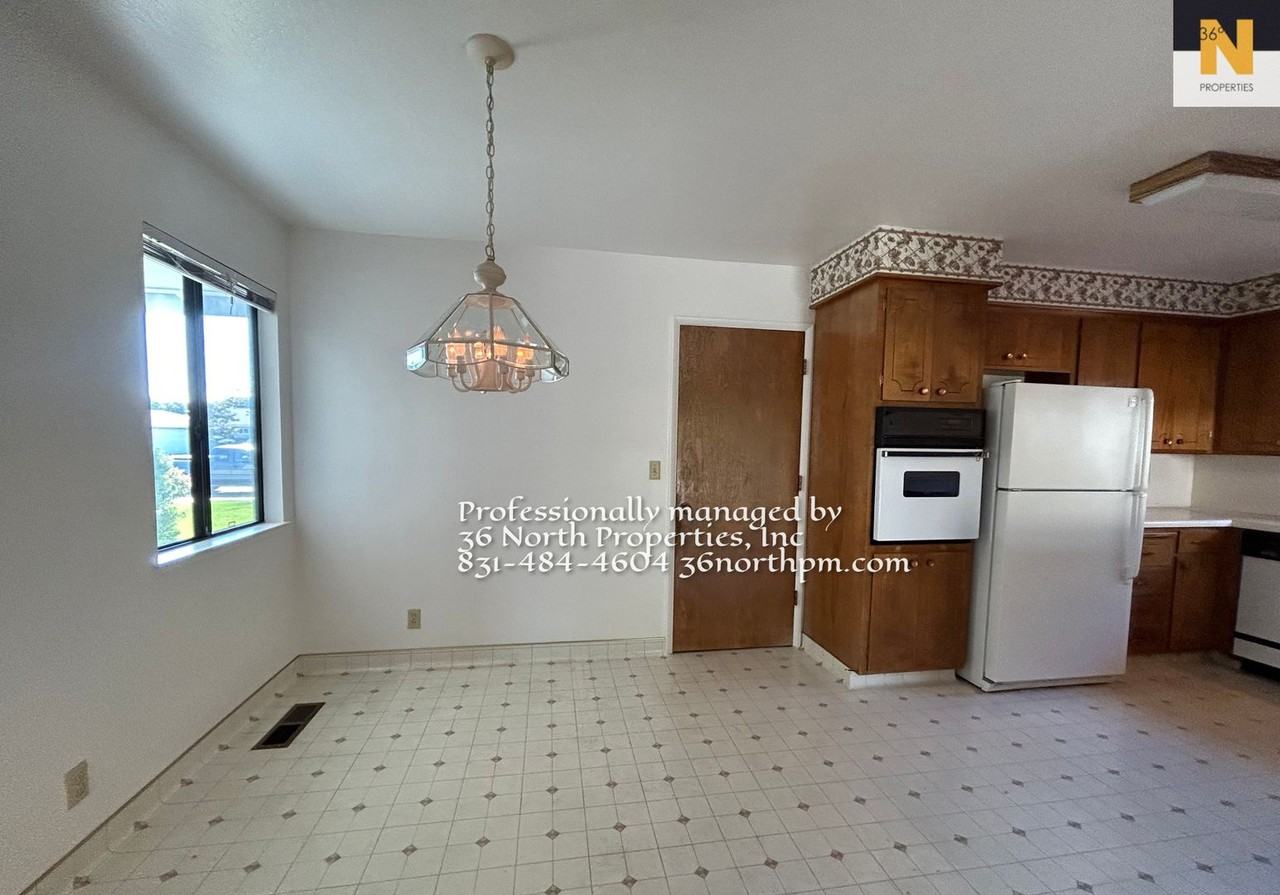 27 San Felipe Ct - Photo 3 of 22