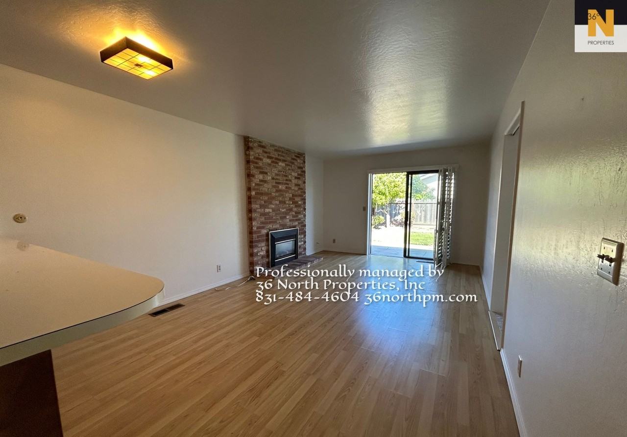 27 San Felipe Ct - Photo 7 of 22