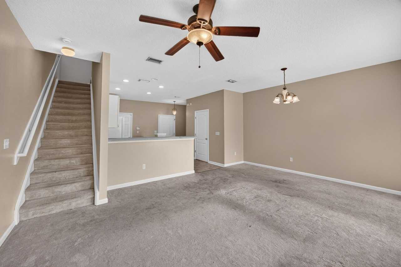 1572 Biscayne Bay Dr - Photo 7 of 23