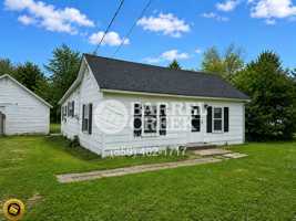 featured image of 106 Simpson Ln