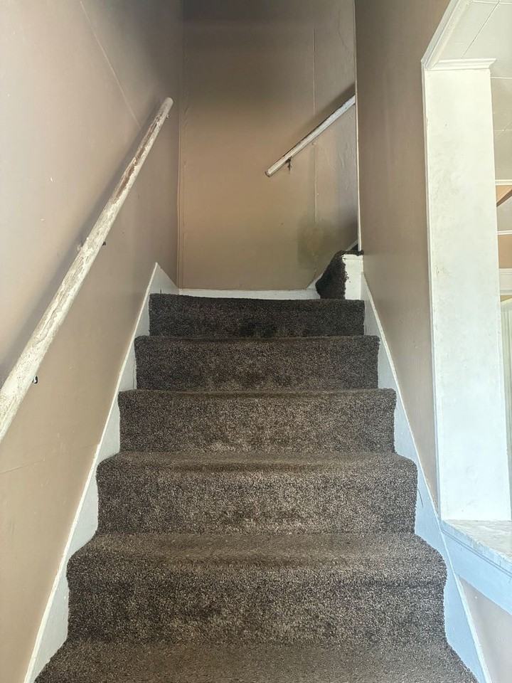 206 W 32nd St - Photo 6 of 30