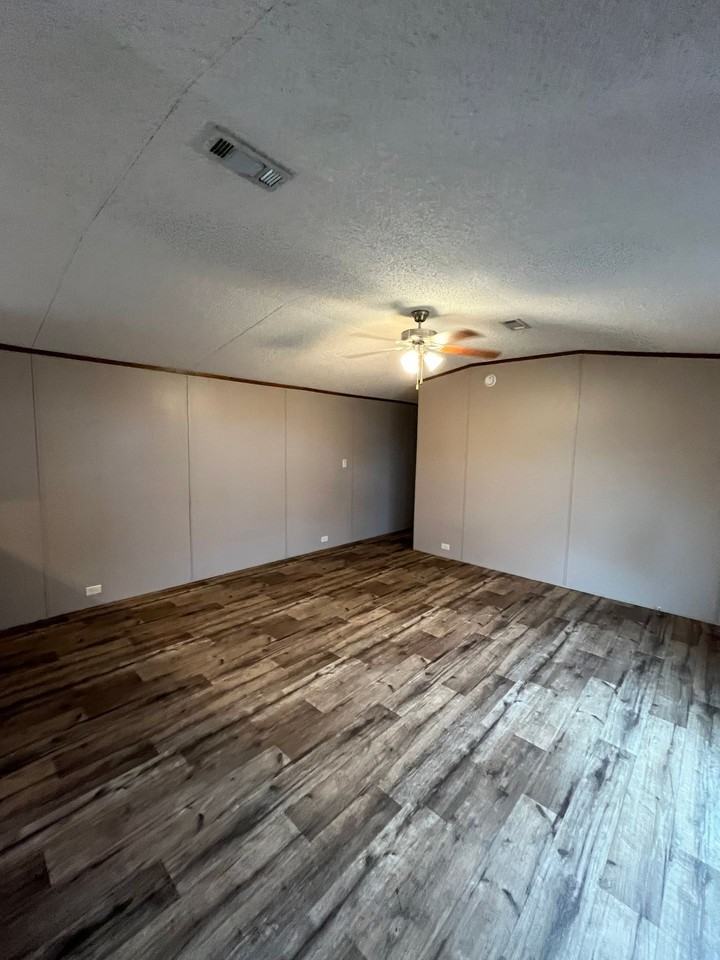 Coachlight West - Photo 4 of 4
