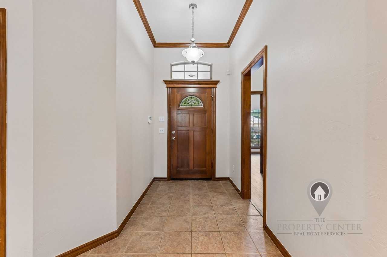 716 Tuscany Way - Photo 5 of 50