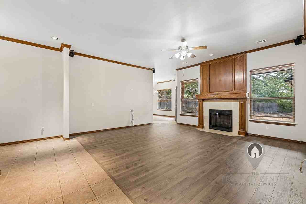 716 Tuscany Way - Photo 7 of 50