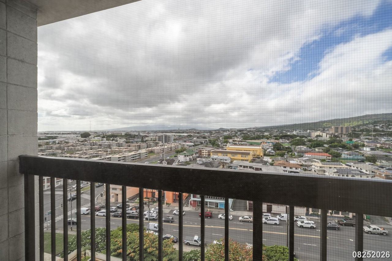 1425 Liliha St #12G - Photo 7 of 18