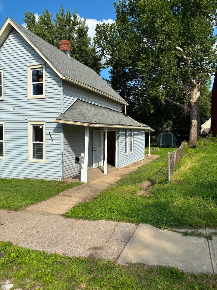 3539 W 58th St - Photo 2 of 25