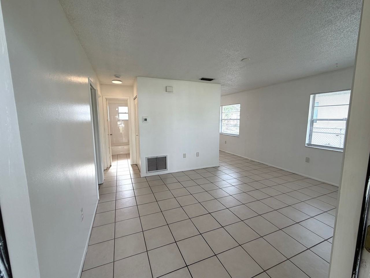 4019 60th St W - Photo 4 of 17