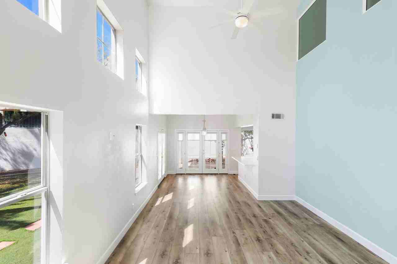 2641 Starfish Ct - Photo 4 of 32