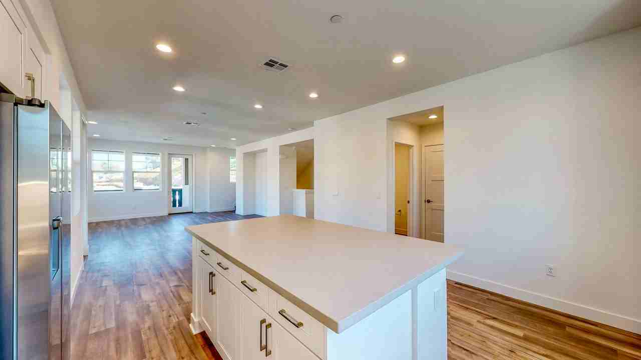 282 Gambrel Cir - Photo 6 of 22