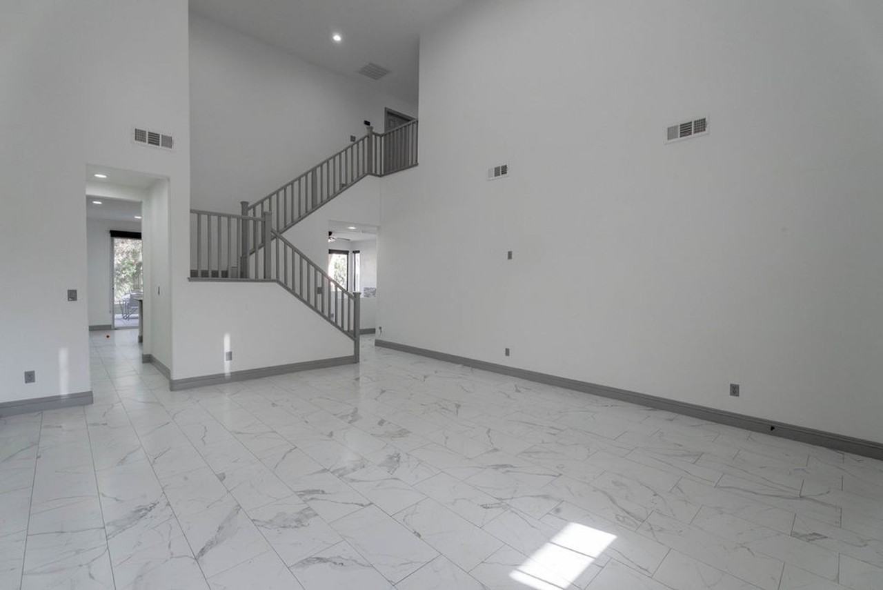 9796 Altadena St - Photo 2 of 40
